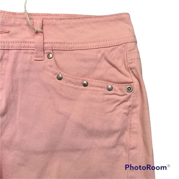 Pink Wallflower Shorts - Picture 4 of 5